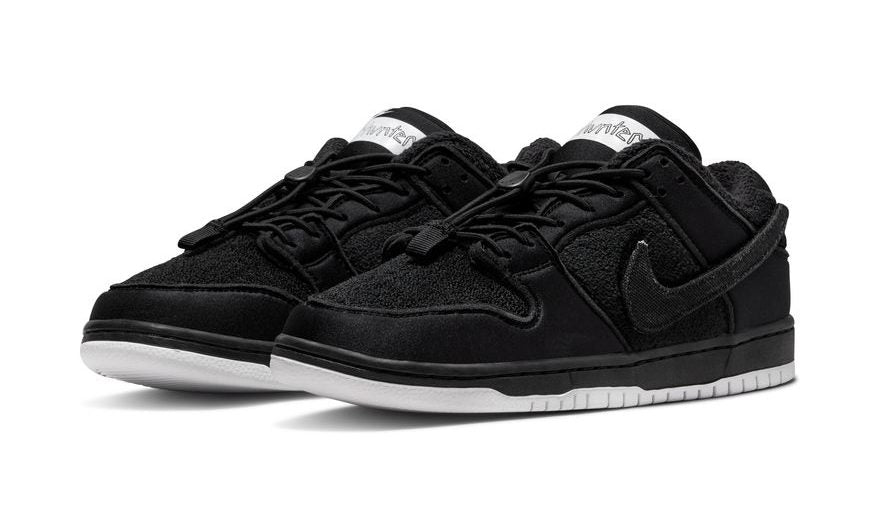 Nike SB Dunk Low Pro × Gnarhunters