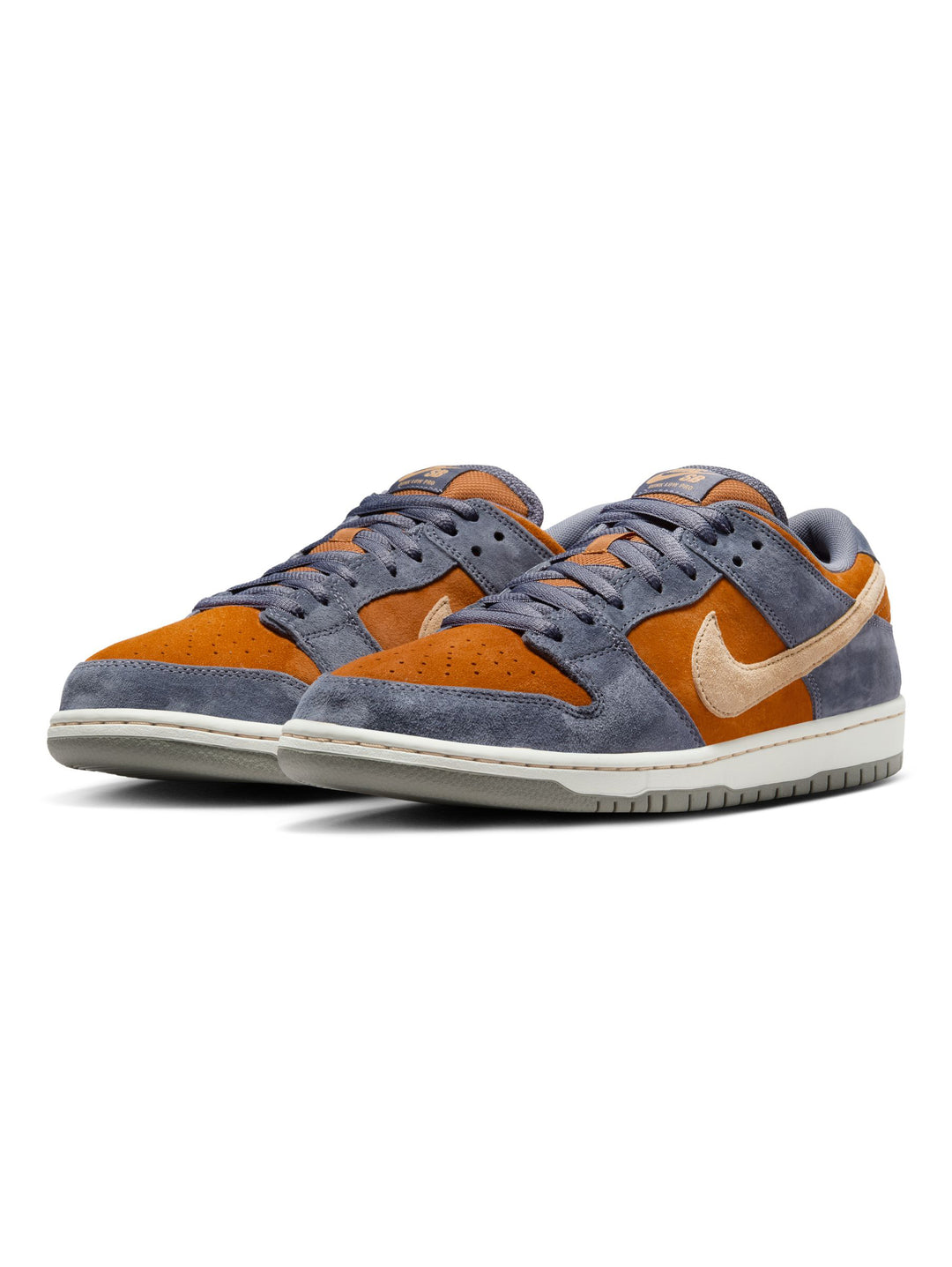 Nike SB Dunk Low Pro - Lt Carbon/Sesame/Monarch