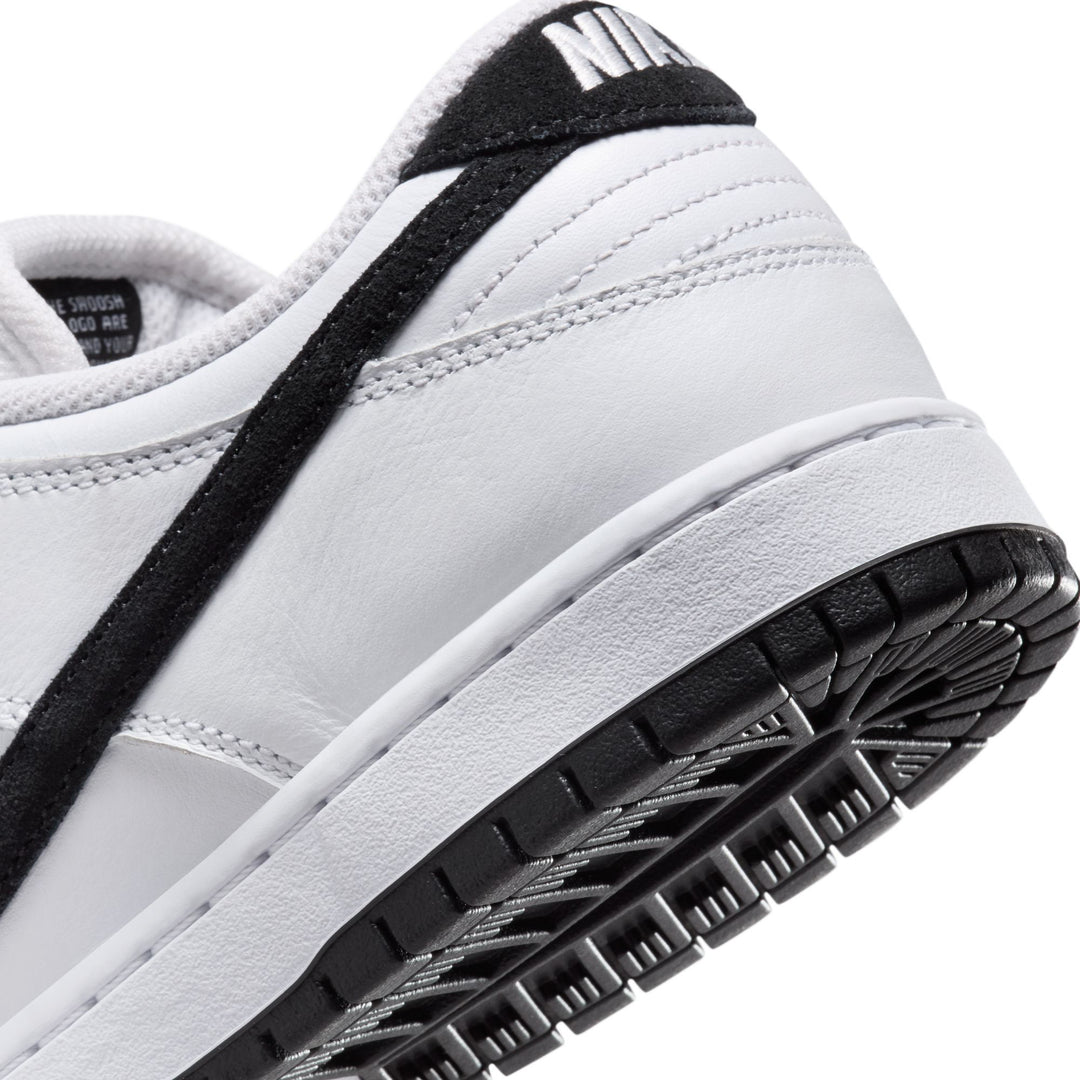 Nike SB Dunk Low Pro - White / Black  '25